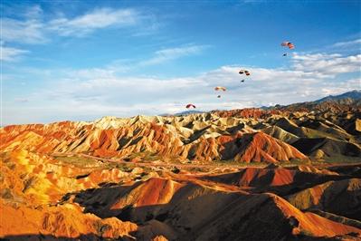 張掖七彩丹霞景區(qū)晉升國(guó)家5A級(jí) 成為甘肅旅游發(fā)展新引擎