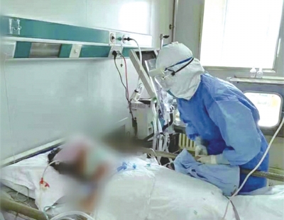 “在隔離病區(qū)里過生日，我永生難忘”