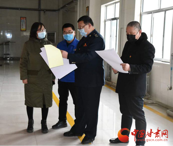 全國兩會代表點贊張掖稅務助力企業(yè)復工復產工作