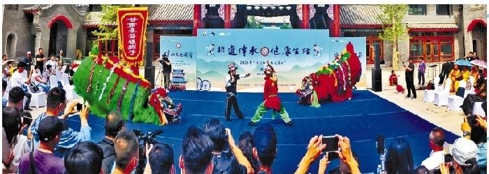 動(dòng)態(tài)“非遺”熱鬧演起來 靜態(tài)“非遺”現(xiàn)場(chǎng)展絕活蘭州市舉行文化遺產(chǎn)宣傳展示活動(dòng)