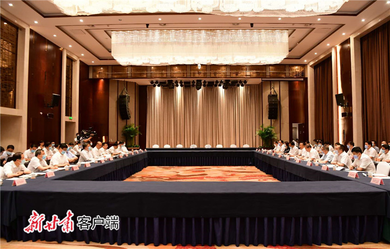 甘肅陜西簽署經(jīng)濟(jì)社會(huì)發(fā)展合作框架協(xié)議 唐仁健出席并講話(huà)