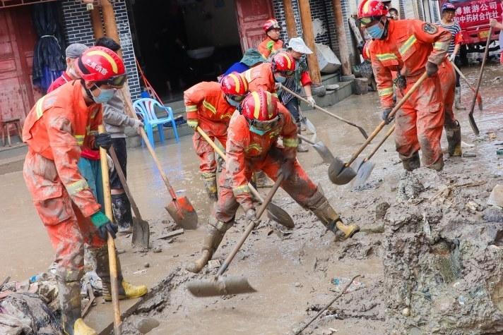 旗幟高擎鑄忠誠 牢記訓詞促轉(zhuǎn)型——記蘭州市消防救援隊伍改革轉(zhuǎn)制兩周年建設發(fā)展歷程(上)