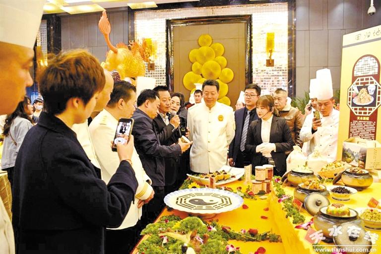隴菜藝術盛典聚焦隴菜經(jīng)濟新成就——中國烹飪大師、甘肅省隴菜協(xié)會會長趙長安專訪