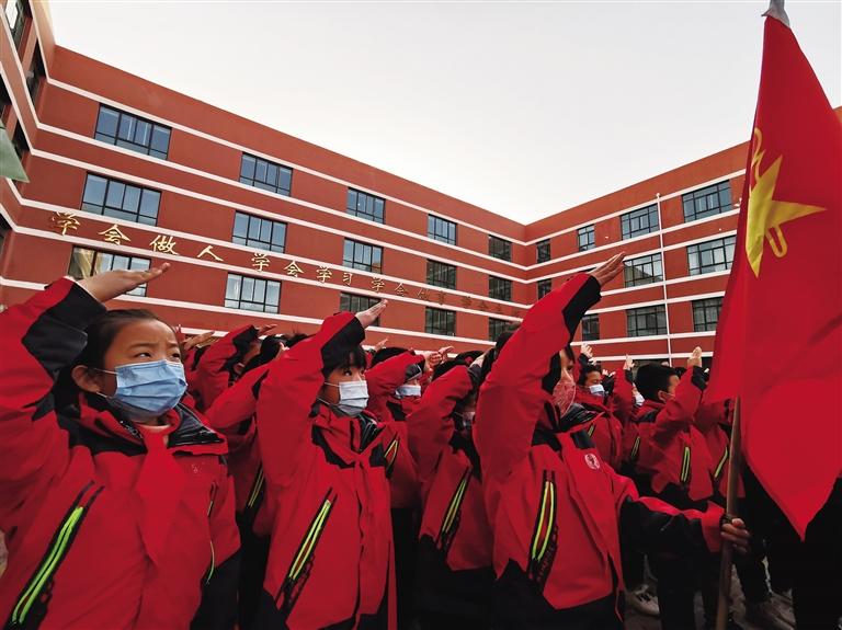 “犇”向新學(xué)期！來(lái)看蘭州娃的開(kāi)學(xué)第一課