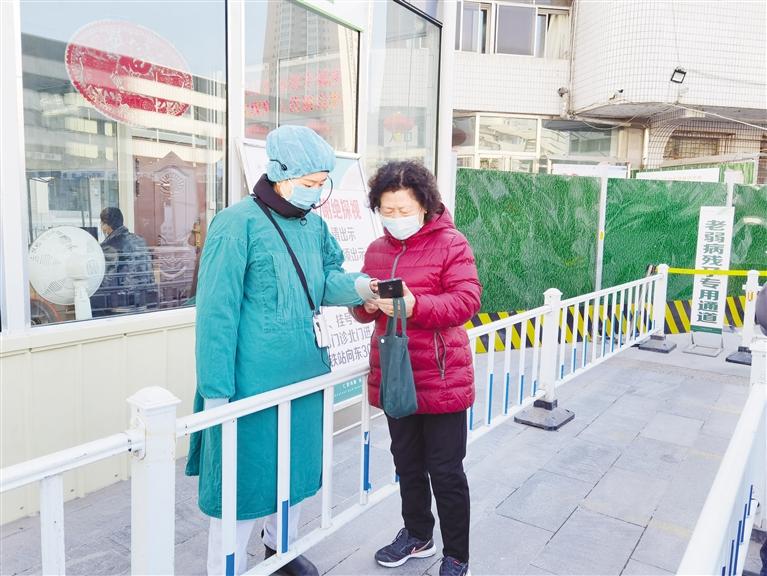 智能生活下，老年人的“數(shù)字鴻溝”如何跨越？