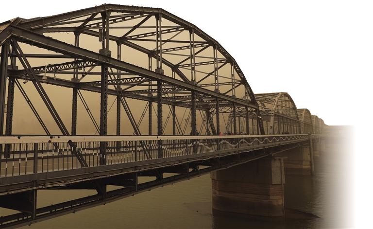 蘭州市遭遇十年以來最強(qiáng)沙塵天氣襲擊 3月18日沙塵影響或會(huì)減輕