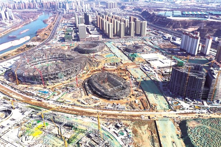 蘭州奧體中心場(chǎng)館主體通過驗(yàn)收 項(xiàng)目全面進(jìn)入內(nèi)部裝修階段 將于明年6月建成運(yùn)營(yíng)