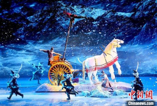 圖為《天下雄關(guān)》演出劇照?！「哒?攝