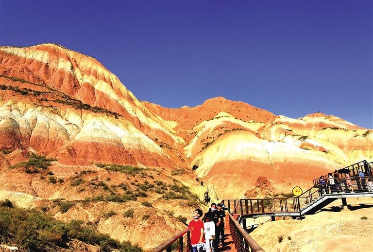 攜程《2021年國慶假期出游總結(jié)報(bào)告》出爐  西安、上海、北京、西寧、成都成甘肅省主要客源地