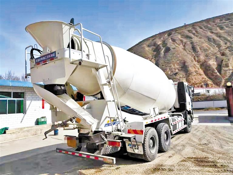 【聚焦3.15】大罐攪拌車年檢時(shí) 發(fā)現(xiàn)竟是非法改裝車？